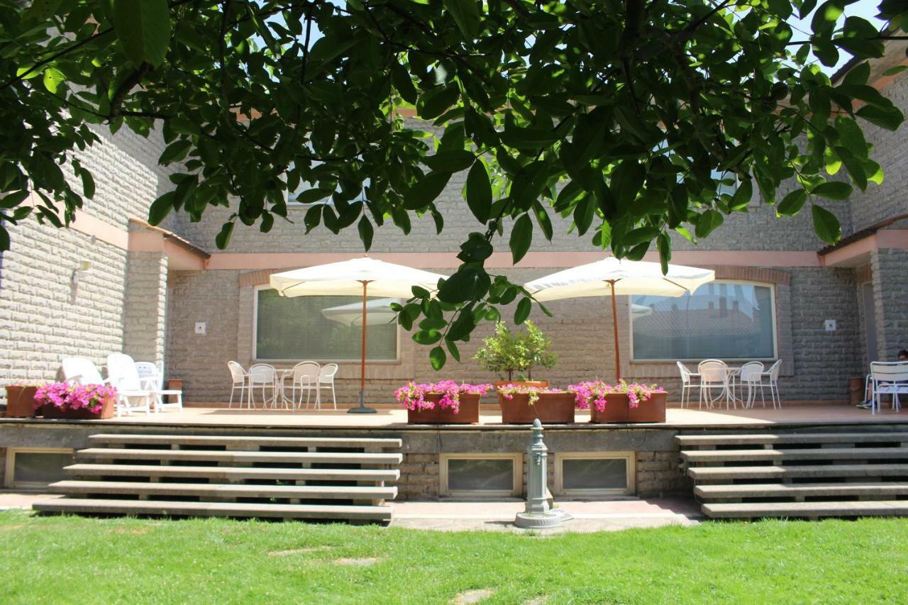 La Casa Di Sofia - Casa Vacanza Monterosi ภายนอก รูปภาพ