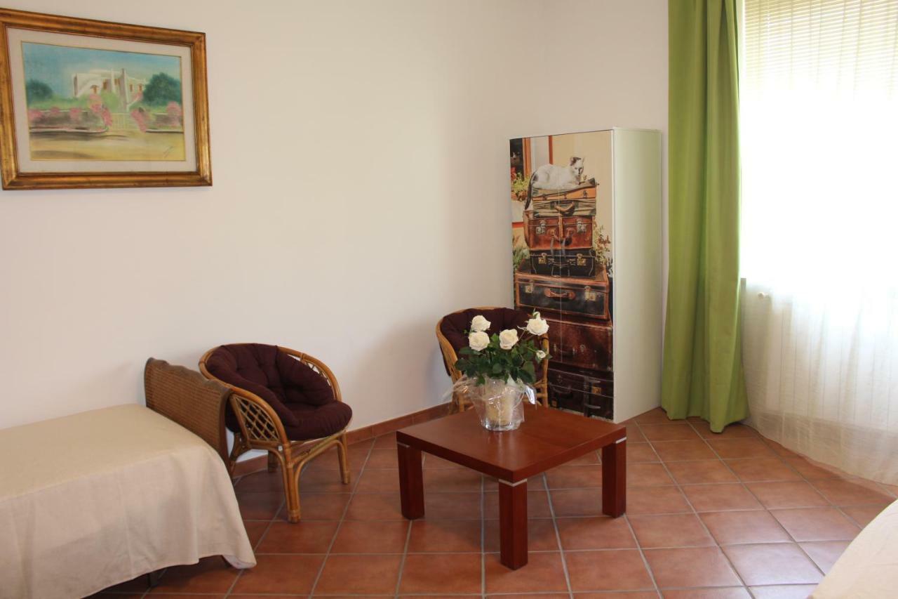 La Casa Di Sofia - Casa Vacanza Monterosi ภายนอก รูปภาพ