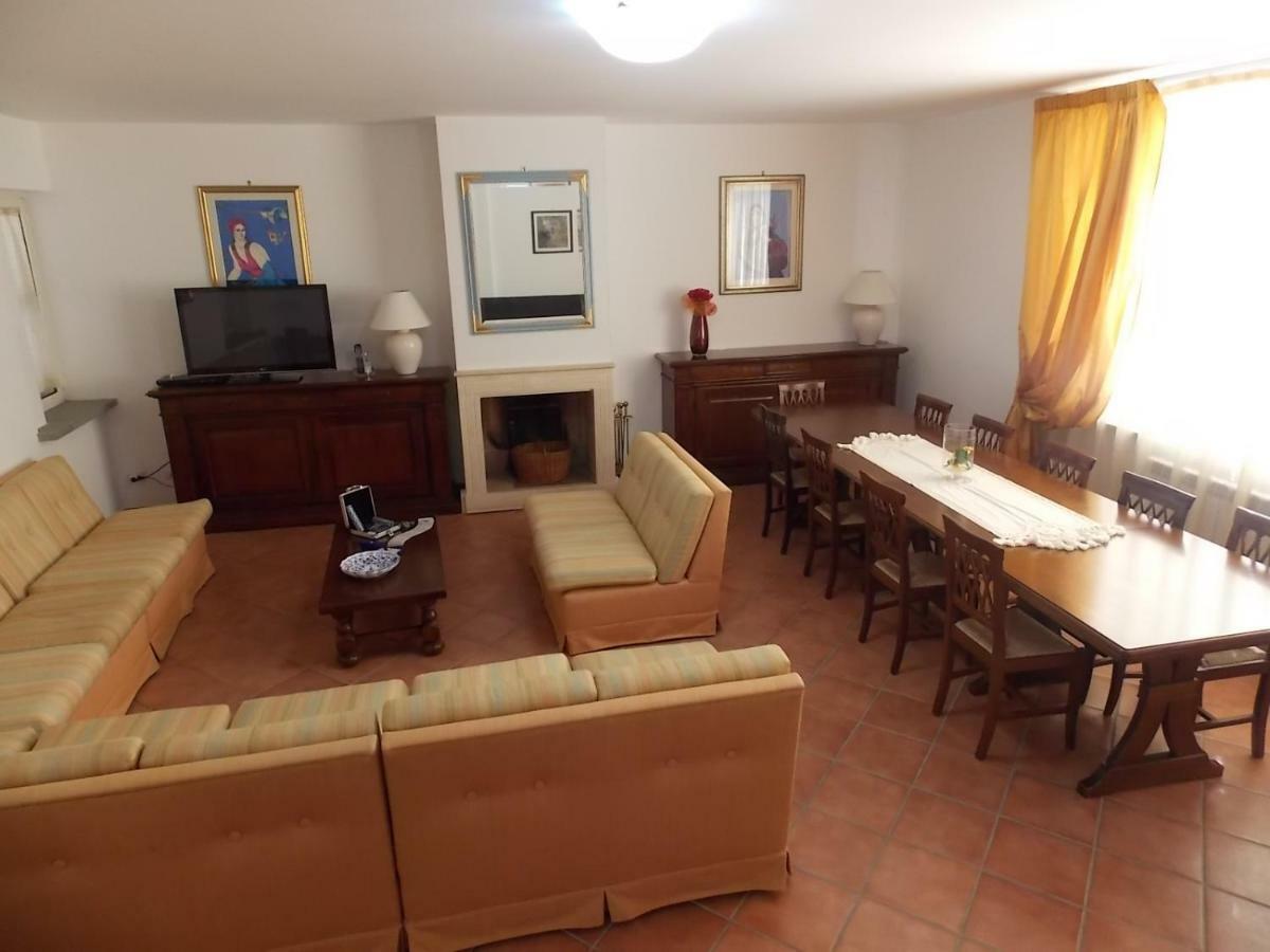 La Casa Di Sofia - Casa Vacanza Monterosi ภายนอก รูปภาพ