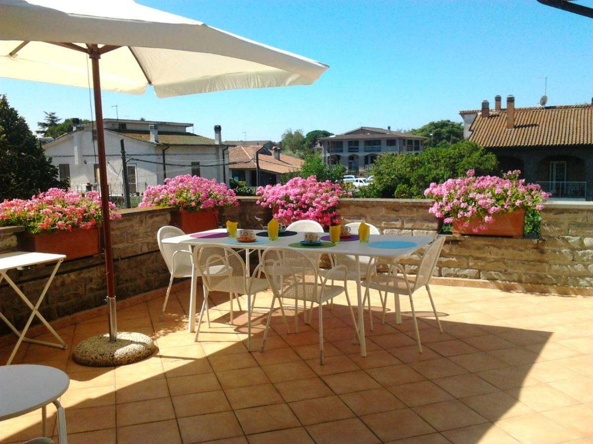 La Casa Di Sofia - Casa Vacanza Monterosi ภายนอก รูปภาพ